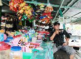 Foto: Women of the Tribe and Search of Freshwater Dolphins in Borneo